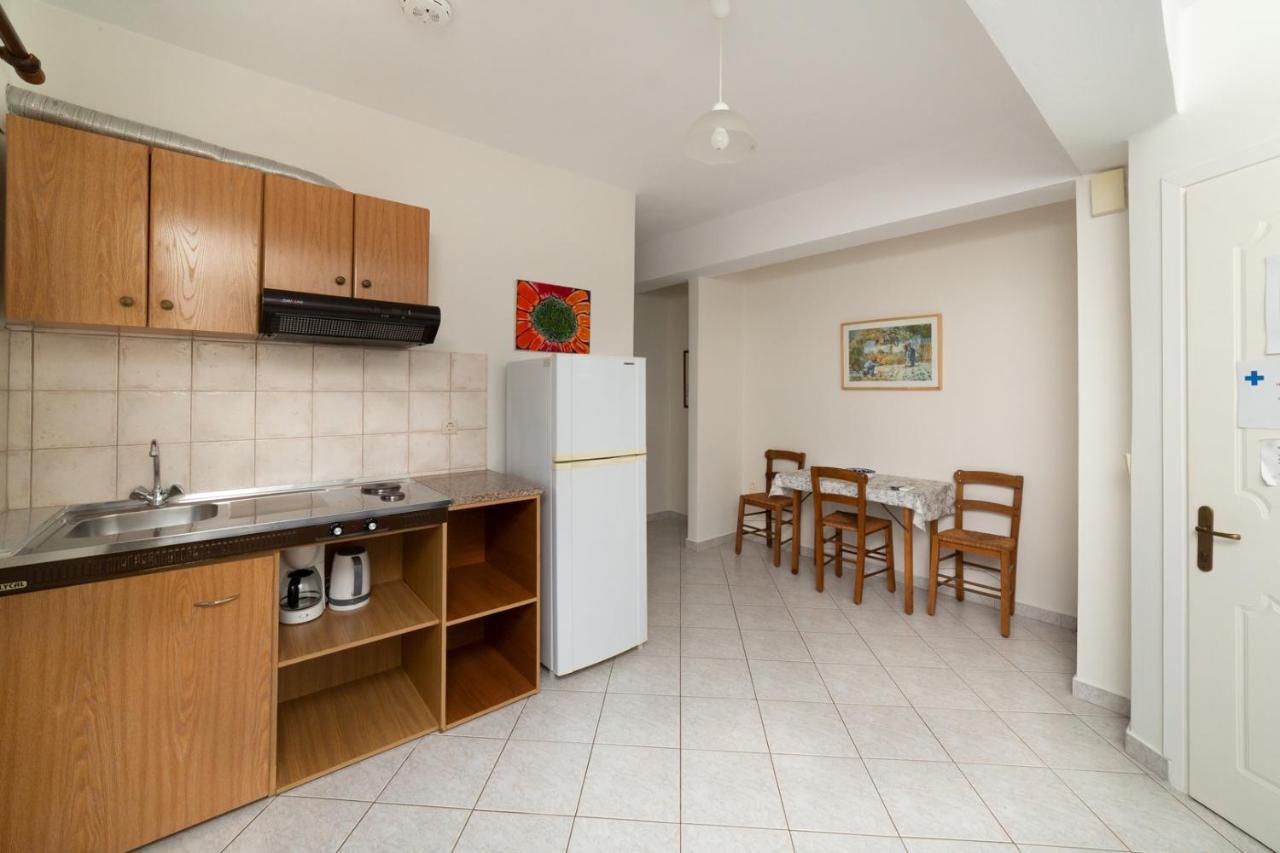 Natassa Apartments Agia Efimia Eksteriør bilde