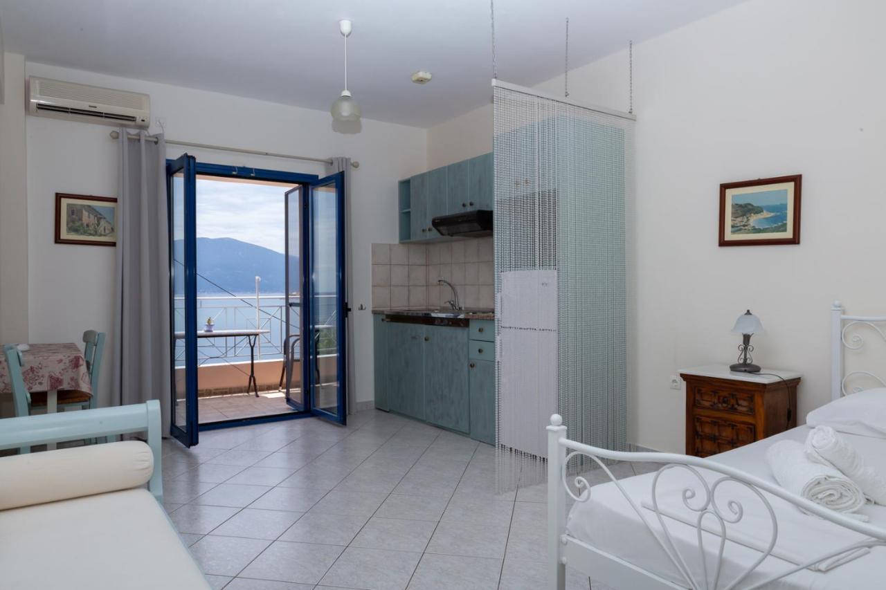 Natassa Apartments Agia Efimia Eksteriør bilde